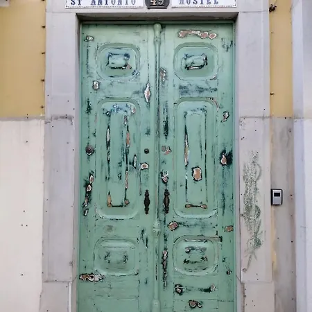 Хостел St. Antonio 49 *