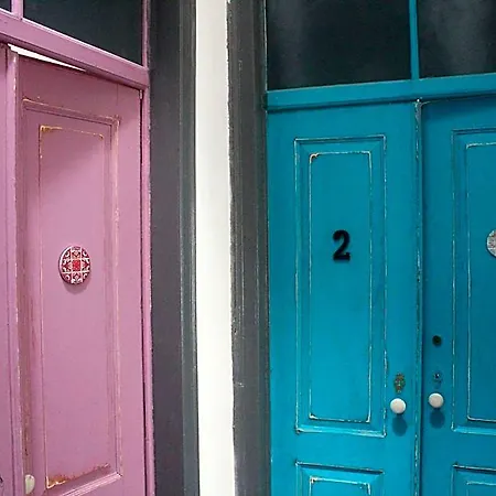 St. Antonio 49 Hostel Φάρο