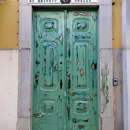 Хостел St. Antonio 49 *